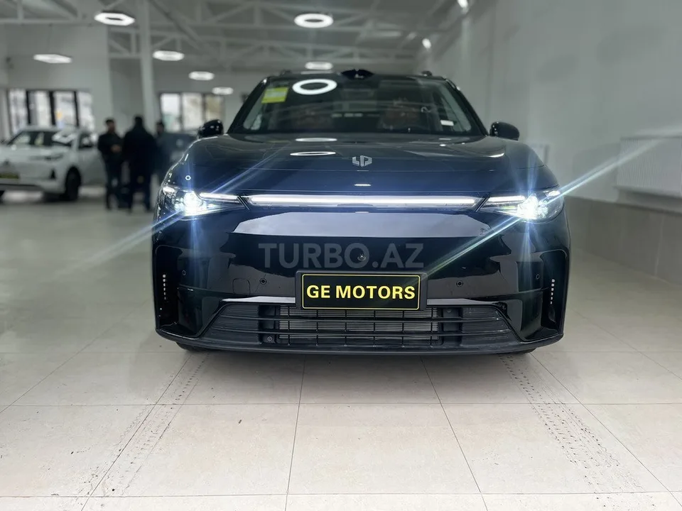 Leapmotor C16 — foto 1/4