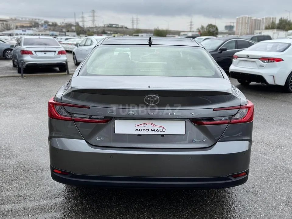 Toyota Camry — foto 4/4