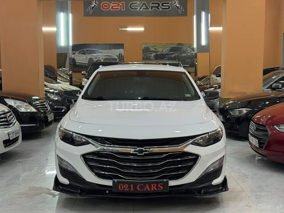 Chevrolet Malibu — foto 2/4