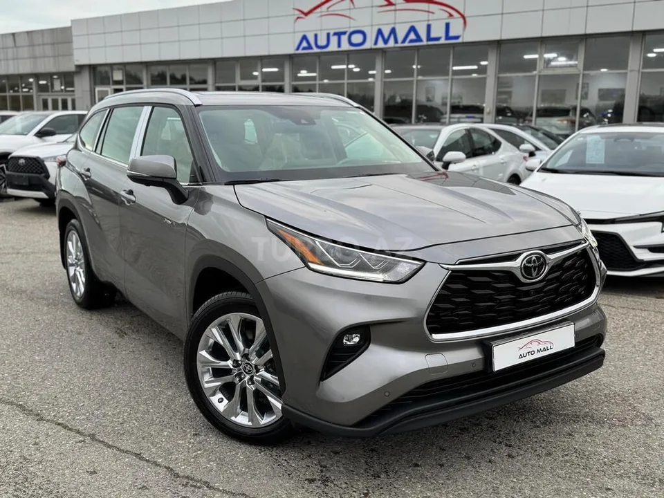 Toyota Highlander — foto 2/4