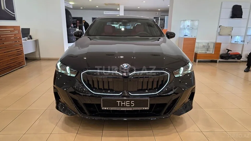 BMW 530e — foto 1/4