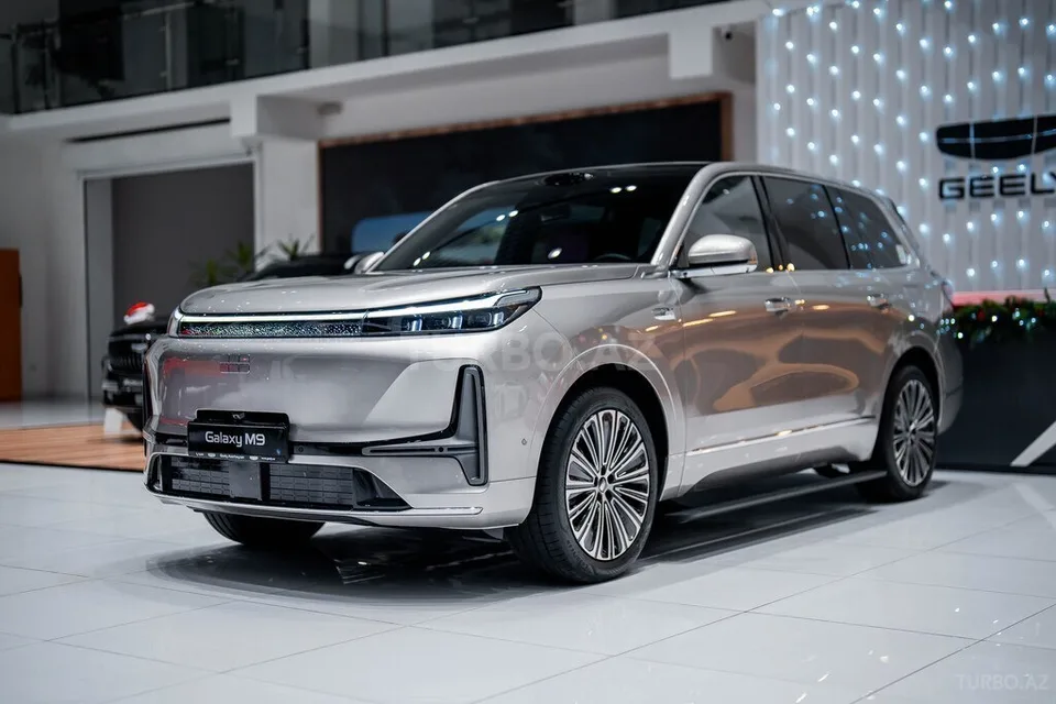 Geely Galaxy M9 — foto 1/4