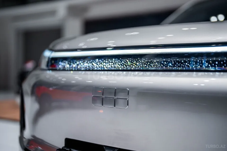 Geely Galaxy M9 — foto 4/4
