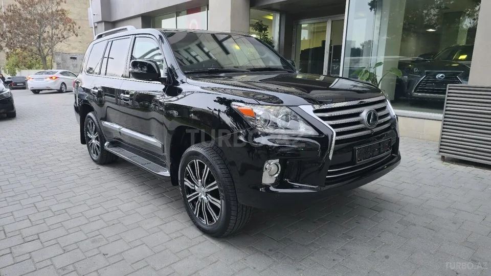 Lexus LX 570 — foto 2/4