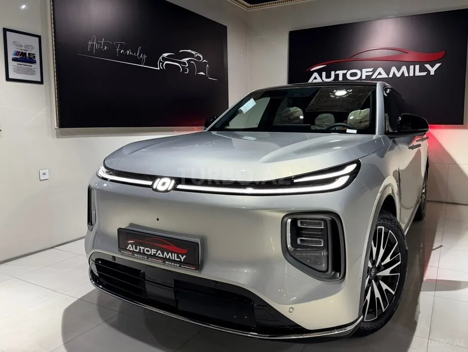 Changan Qiyuan Q07 — foto 1/4