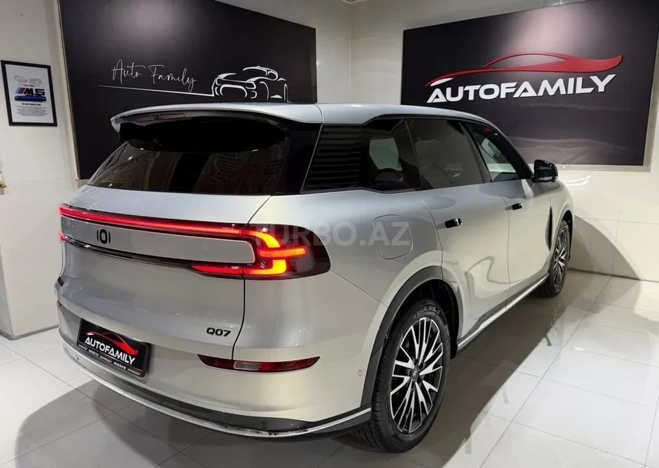 Changan Qiyuan Q07 — foto 4/4