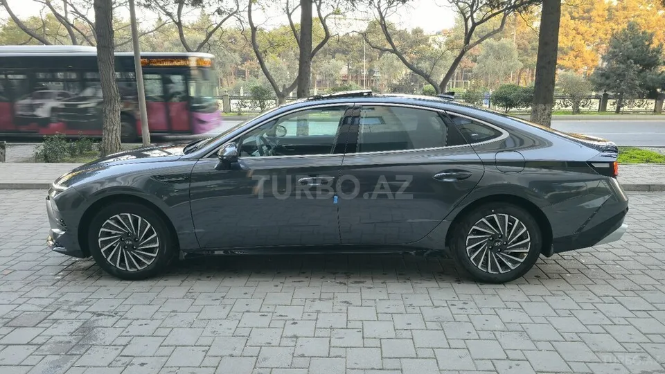 Hyundai Sonata — foto 3/4