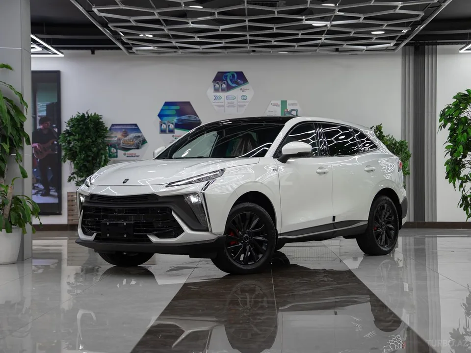 Forthing T5 HEV — foto 1/4