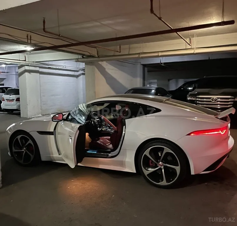 Jaguar F-Type — foto 3/4