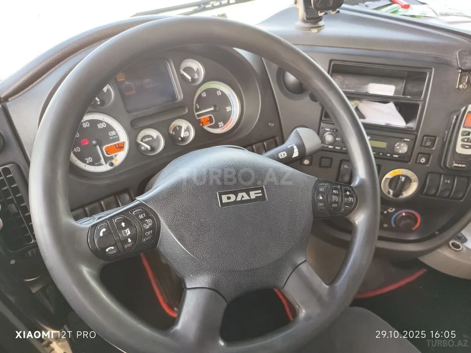 DAF 105 XF — foto 3/4