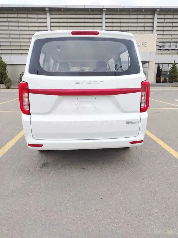 DFSK Fengon 380 — foto 2/4