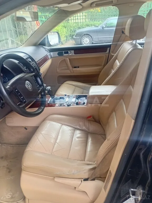 Volkswagen Touareg — foto 4/4