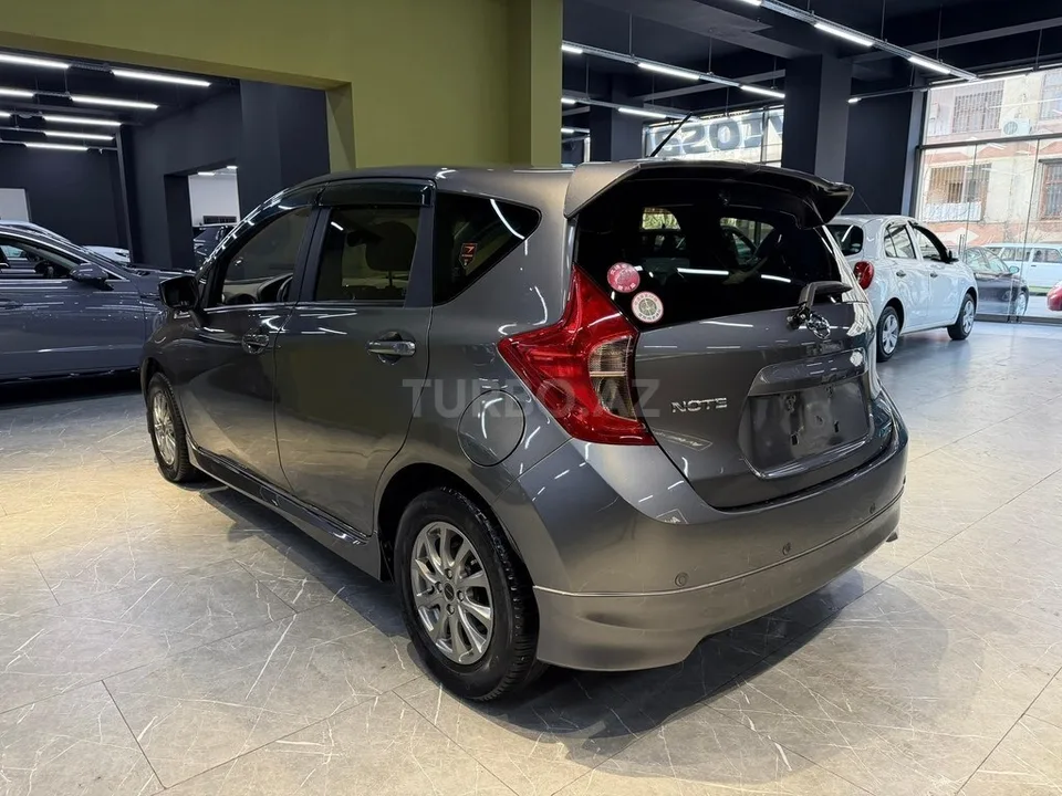 Nissan Note — foto 3/4