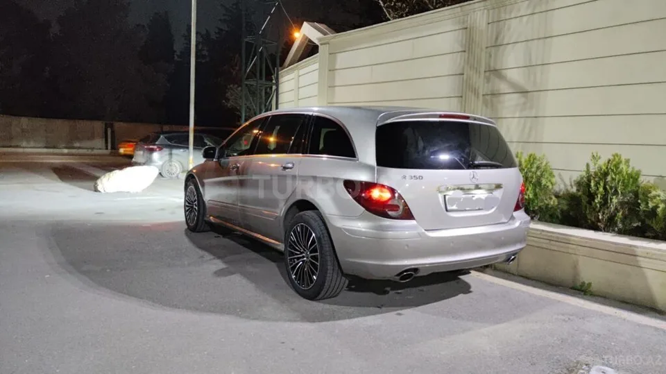 Mercedes R 350 4MATIC — foto 4/4