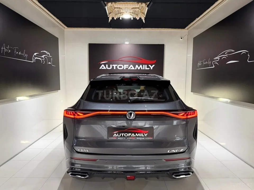 Changan Uni-Z — foto 4/4