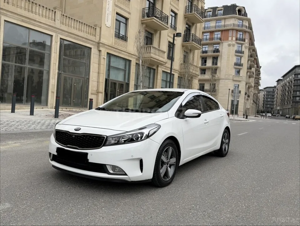 Kia K3 — foto 4/4