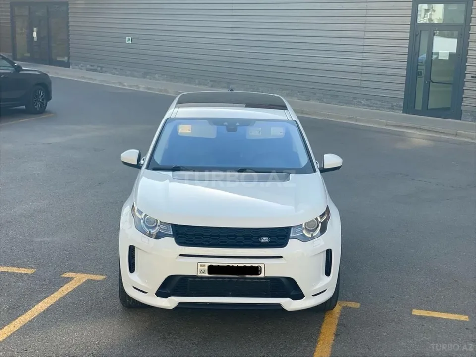 Land Rover Discovery Sport — foto 1/4