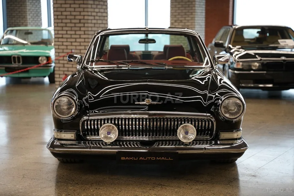 Jaguar Daimler Double-Six — foto 2/4