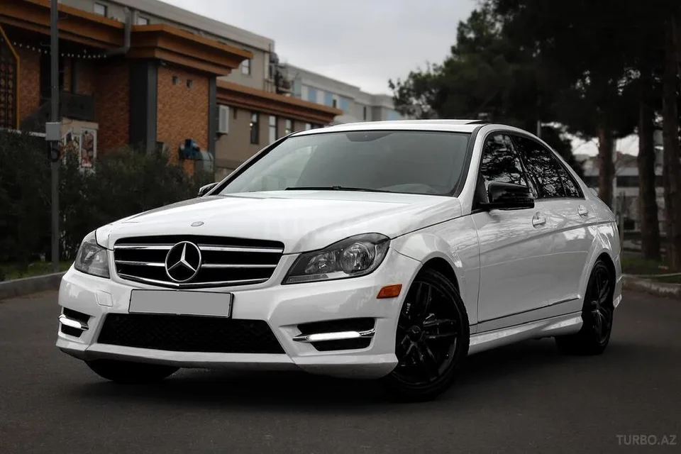 Mercedes C 250 — foto 1/4