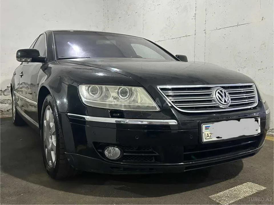 Volkswagen Phaeton — foto 1/4