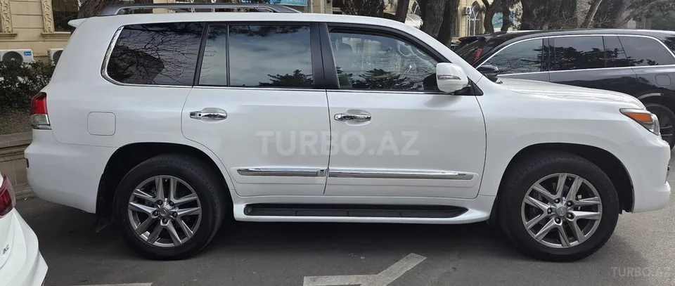 Lexus LX 570 — foto 4/4