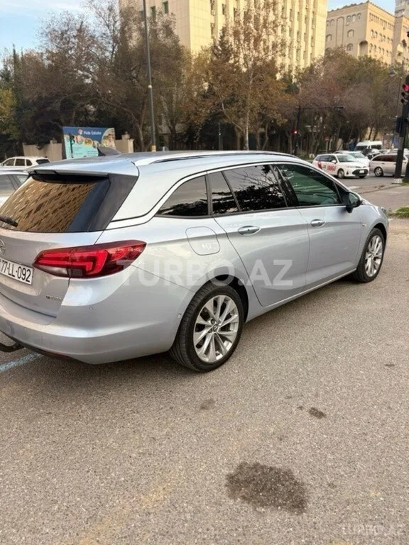 Opel Astra — foto 2/4