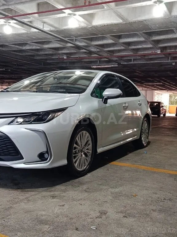 Toyota Corolla — foto 4/4
