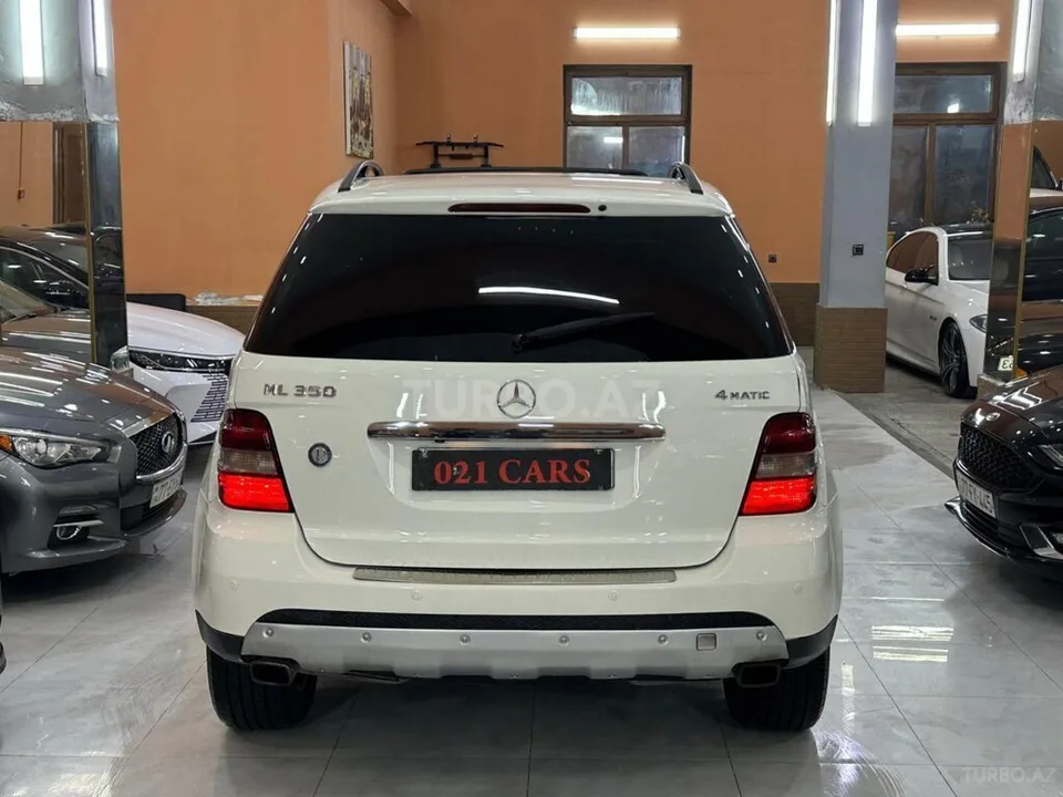 Mercedes ML 350 4MATIC — foto 3/4