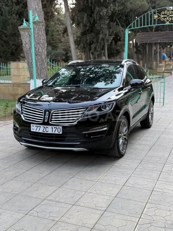 Lincoln MKC — foto 3/4