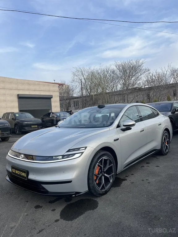 Changan Qiyuan A06 — foto 4/4