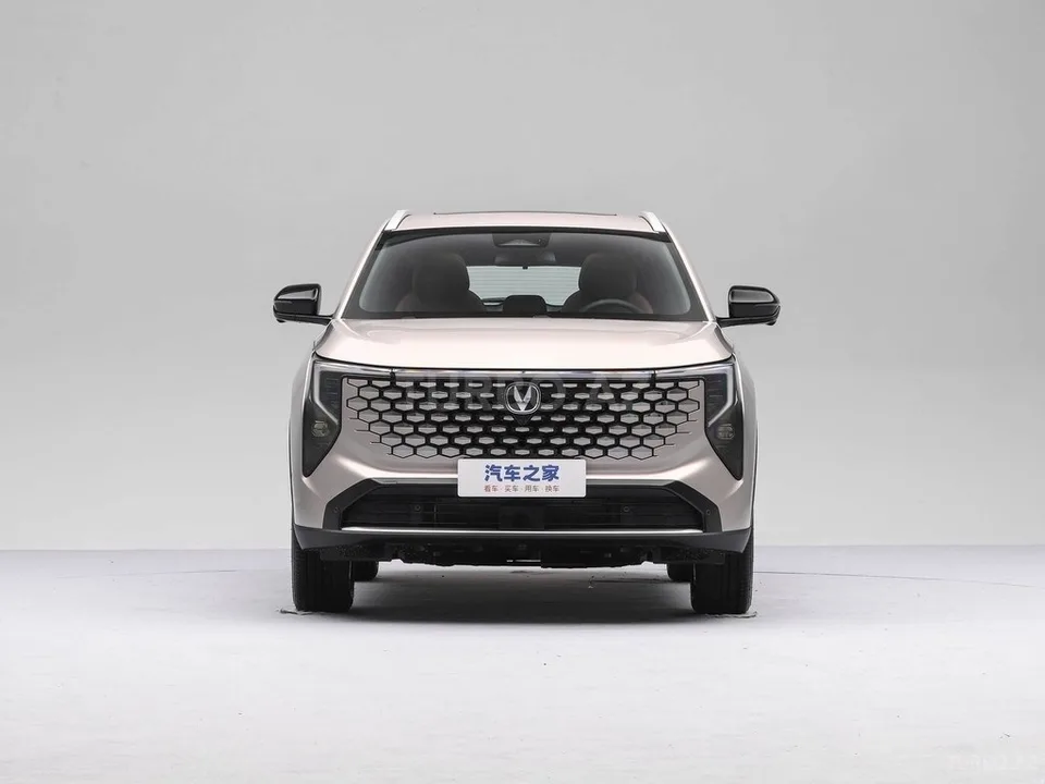 Changan CS 55 Plus — foto 4/4