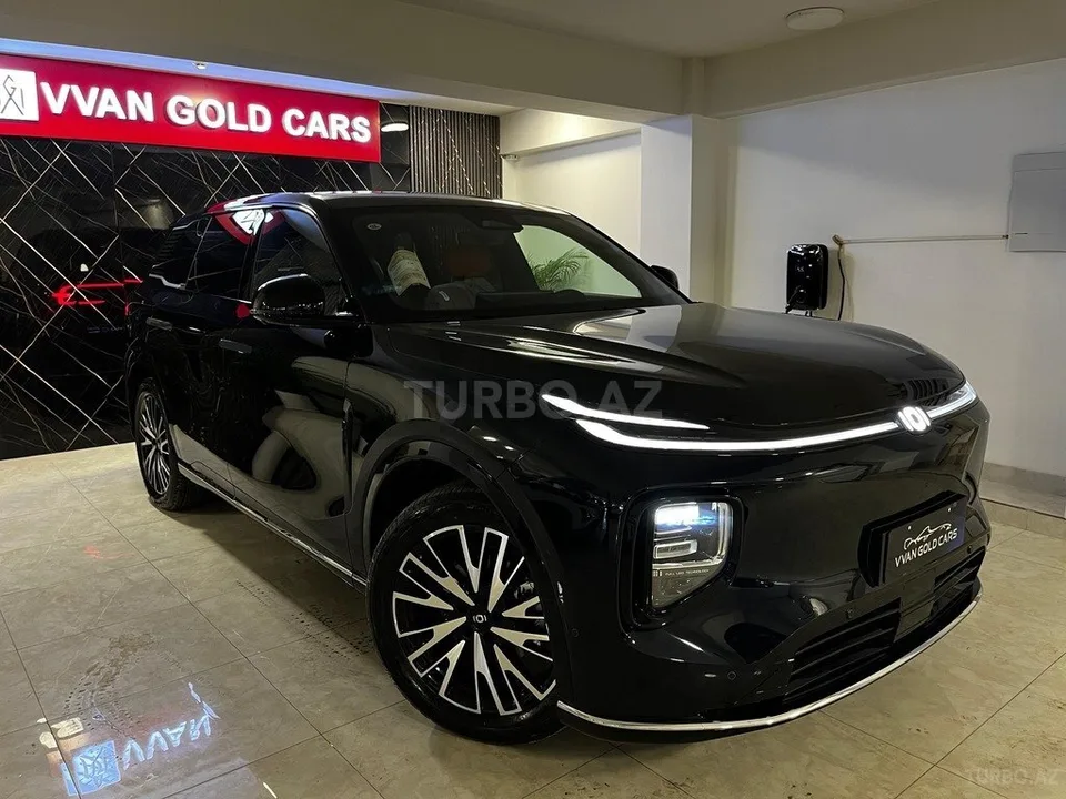 Changan Qiyuan Q07 — foto 3/4