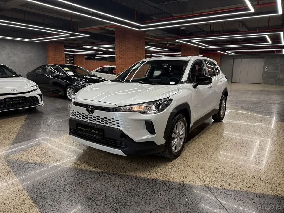 Toyota Corolla Cross — foto 1/4
