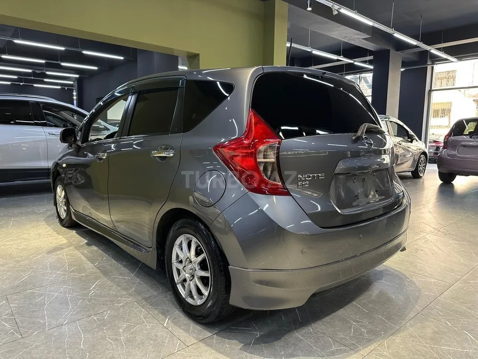 Nissan Note — foto 4/4