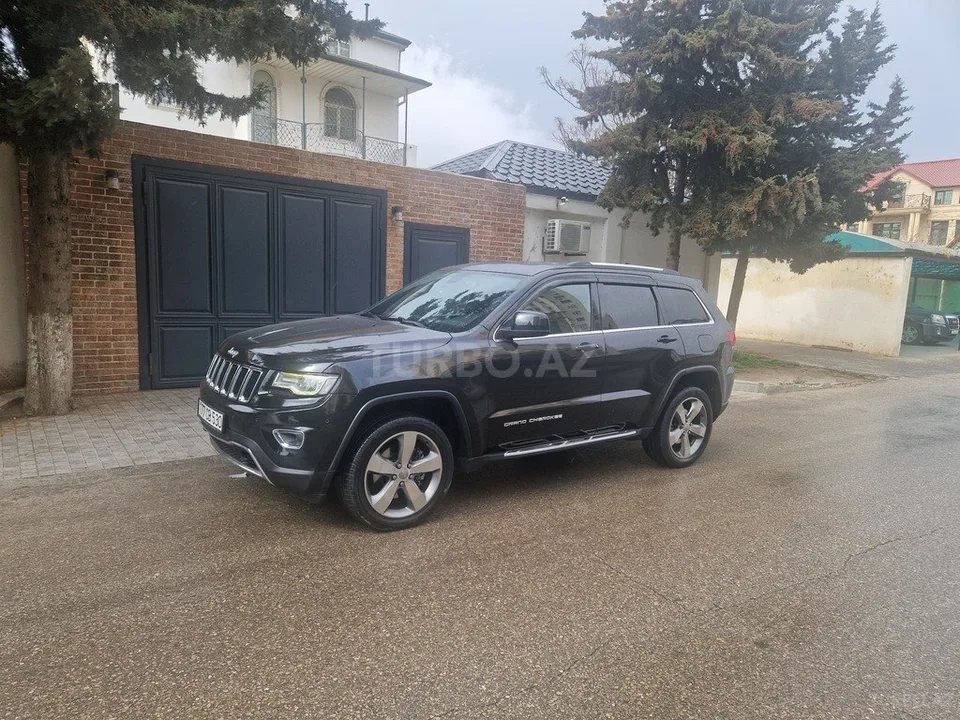 Jeep Grand Cherokee — foto 3/4