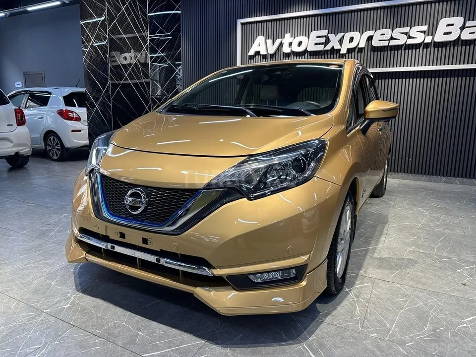 Nissan Note — foto 3/4