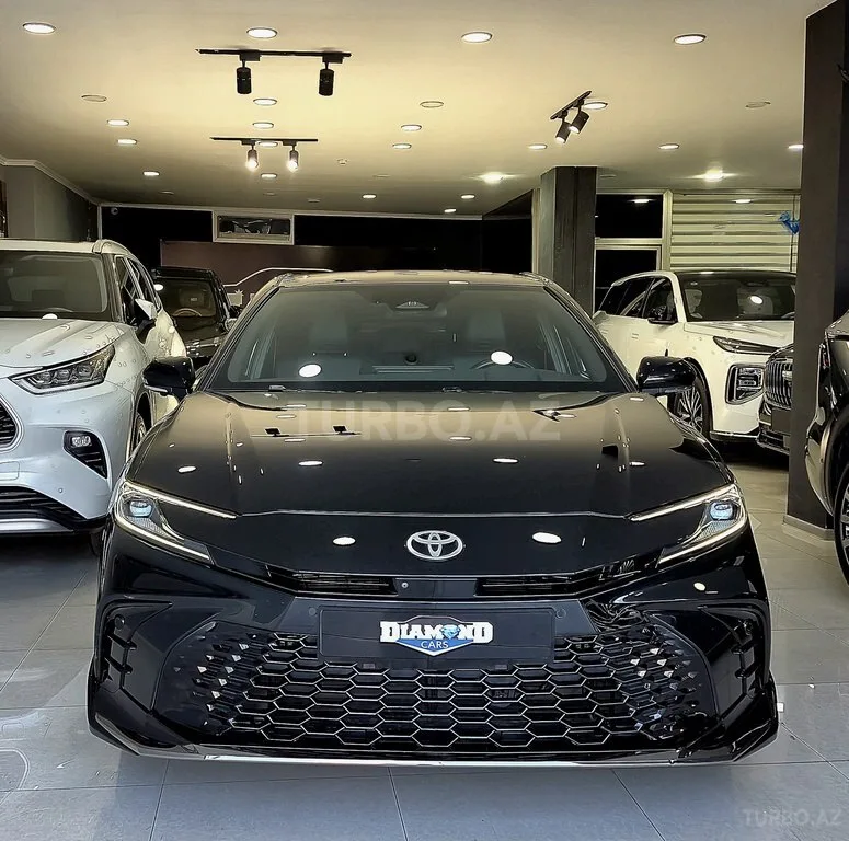 Toyota Camry — foto 3/4