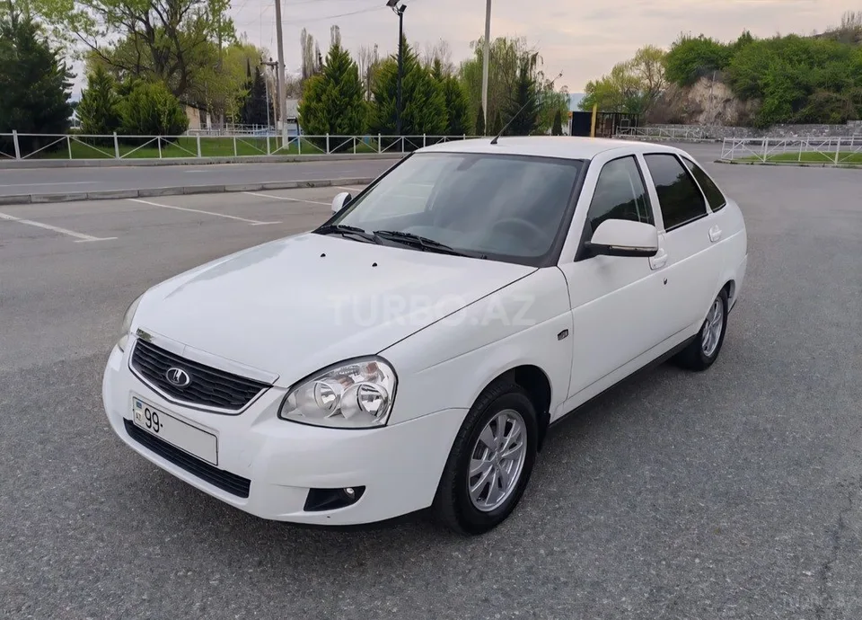 LADA (VAZ) Priora — foto 2/4