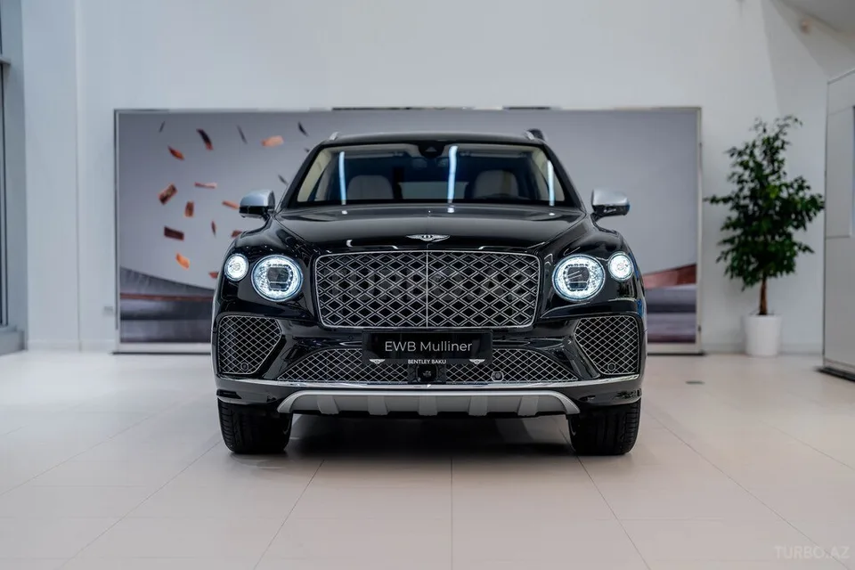 Bentley Bentayga — foto 3/4