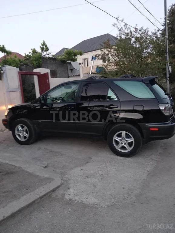 Lexus RX 300 — foto 3/4