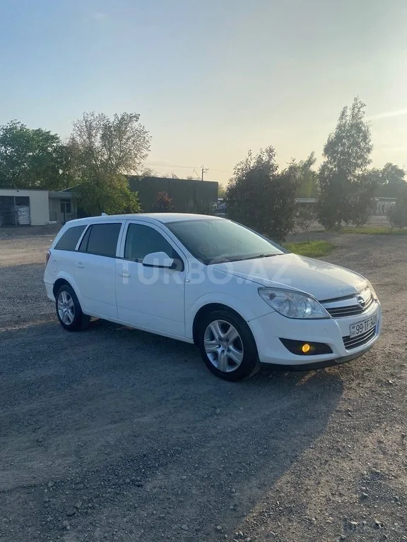 Opel Astra — foto 4/4
