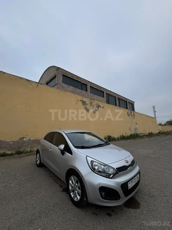 Kia Pride — foto 2/4