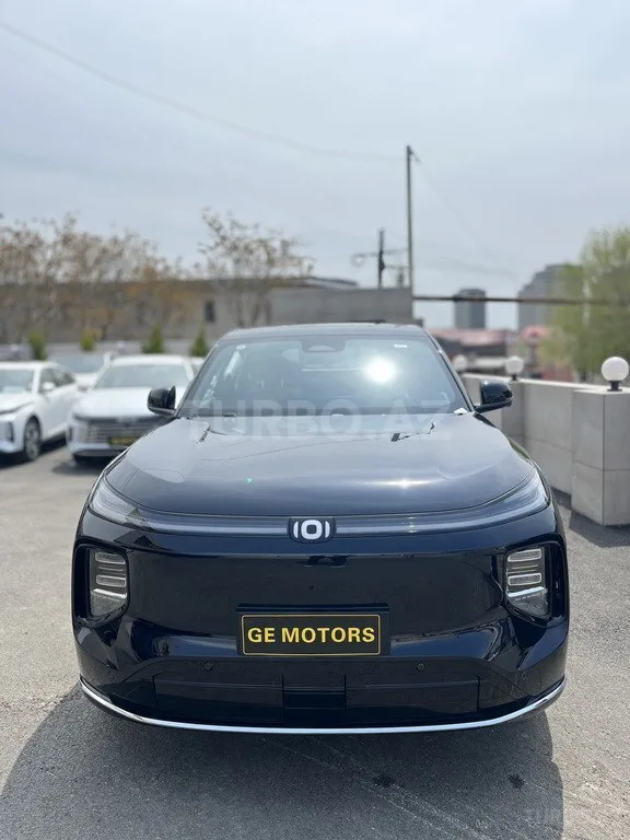Changan Qiyuan Q07 — foto 1/4