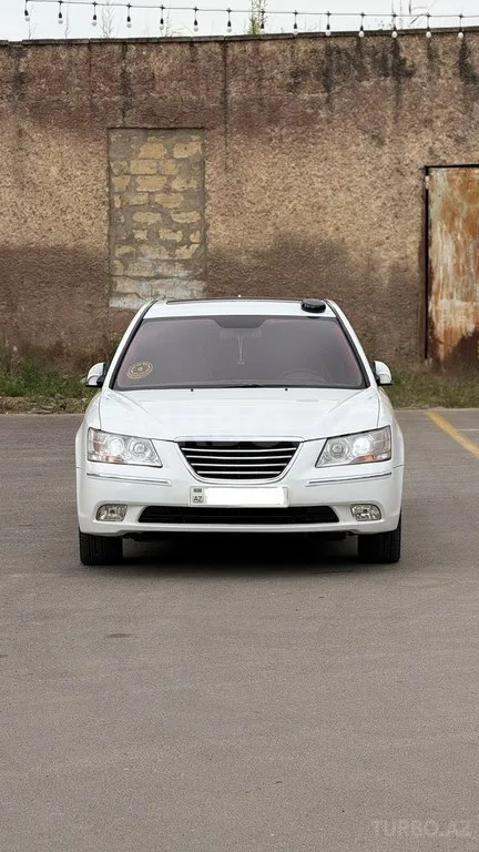 Hyundai Sonata — фото 1/4
