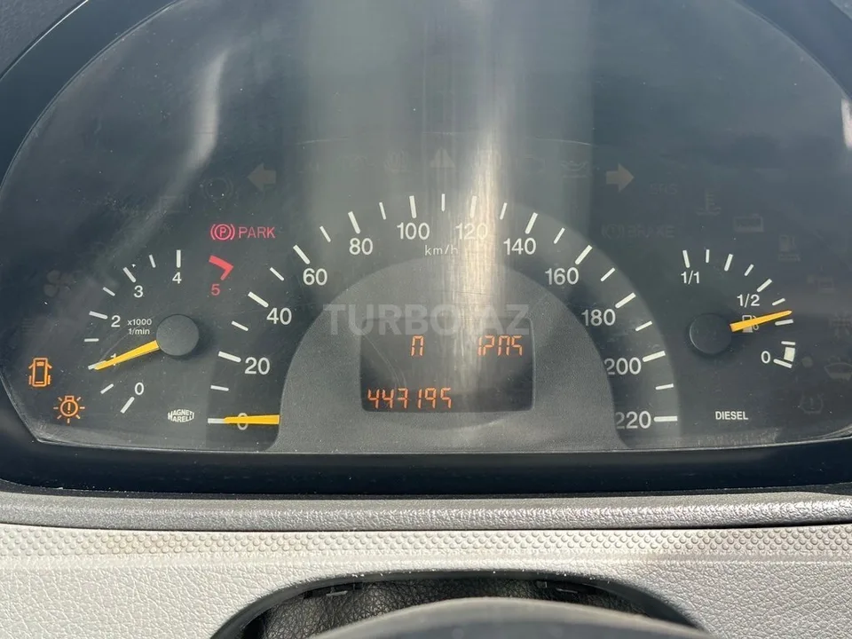 Mercedes Vito 115 CDI — foto 4/4