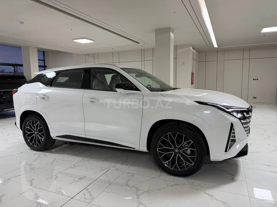 Changan Uni-Z — foto 3/4