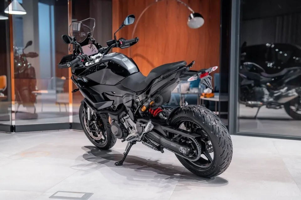 BMW F 900 XR — foto 2/4