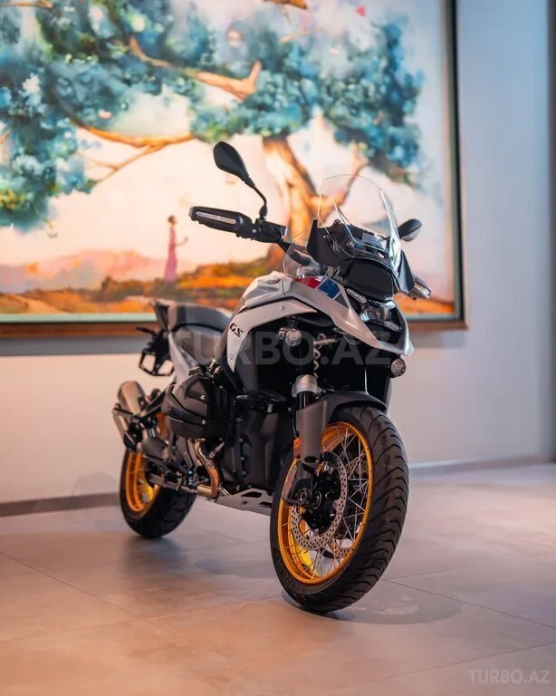 BMW R1300GS — foto 1/4
