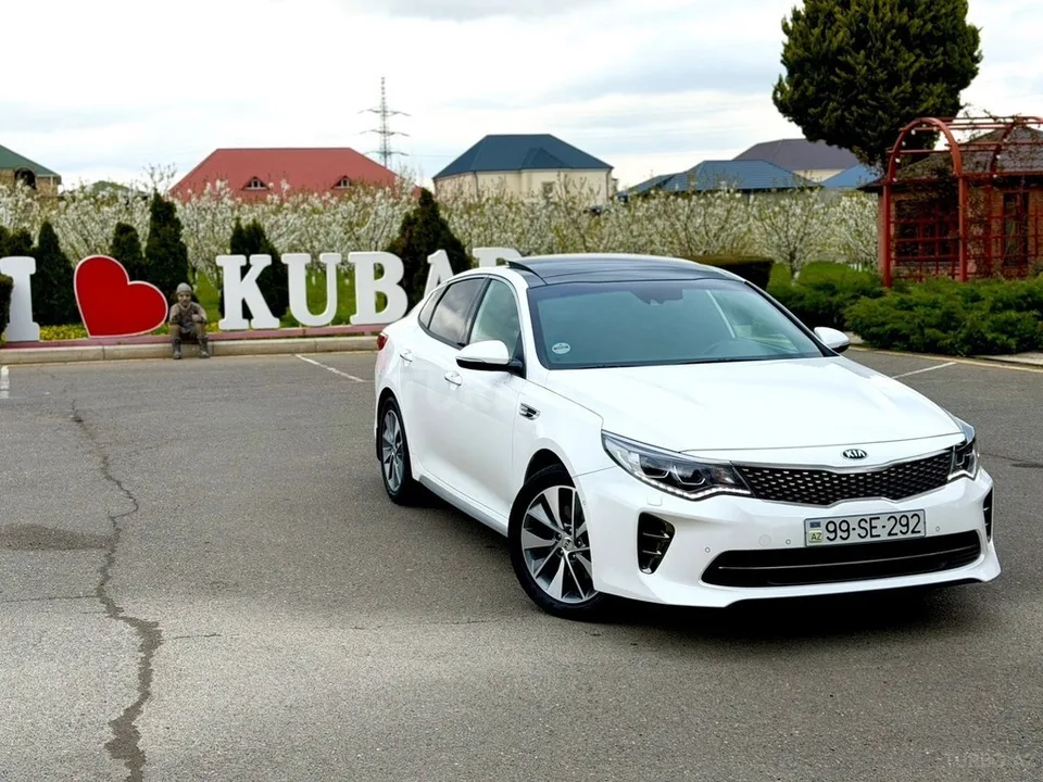 Kia Optima — foto 1/4