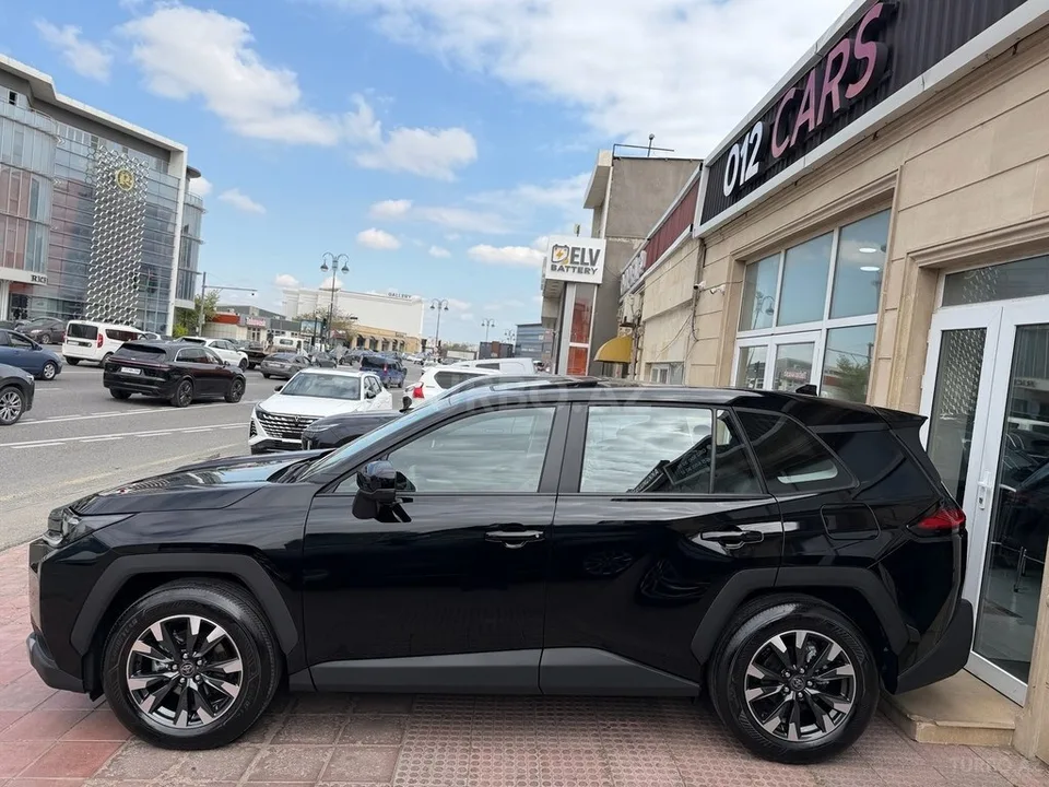 Toyota RAV4 — foto 4/4